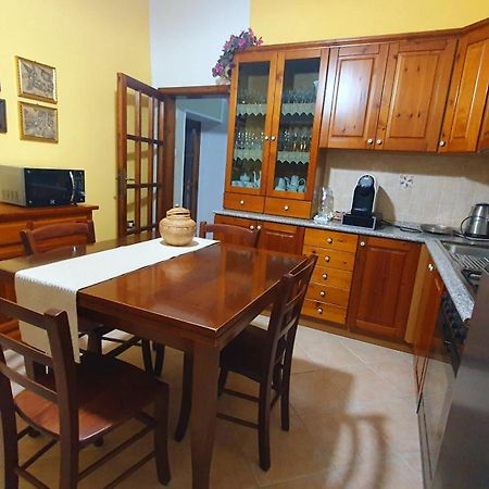 Su Carreri Bed & Breakfast Armungia Exterior foto