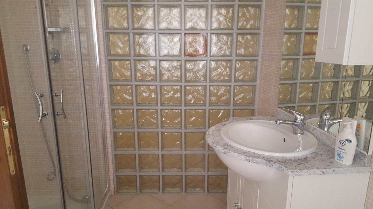 Su Carreri Bed & Breakfast Armungia Exterior foto